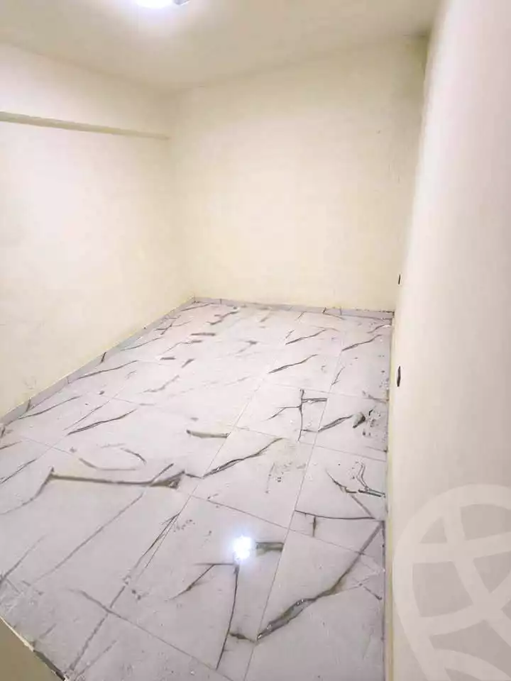https://aqarmap.com.eg/en/listing/7292600-for-sale-alexandria-lsywf-el-falki
