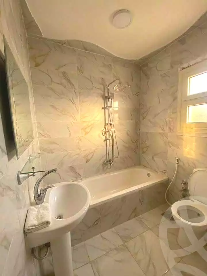 https://aqarmap.com.eg/en/listing/7292669-for-sale-alexandria-al-agamy-el-hanouvel-amin-eshak-st
