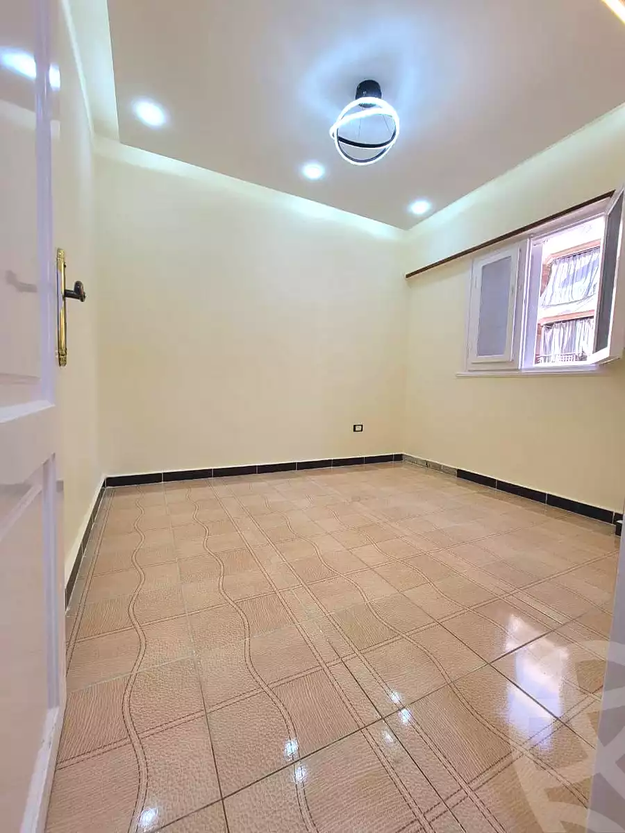 https://aqarmap.com.eg/ar/listing/7292838-for-sale-alexandria-al-agamy-shataa-el-nakheel