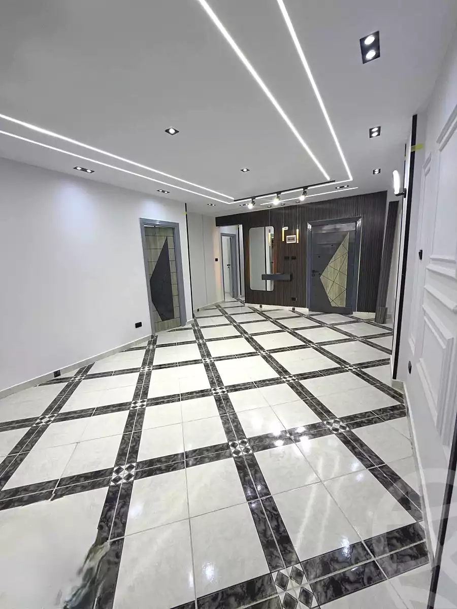 https://aqarmap.com.eg/ar/listing/7293077-for-sale-alexandria-lsywf-el-falki