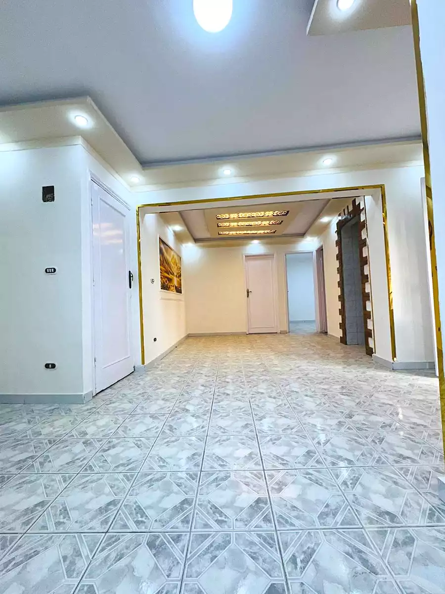 https://aqarmap.com.eg/ar/listing/7293106-for-sale-alexandria-al-agamy-shataa-el-nakheel-street-25