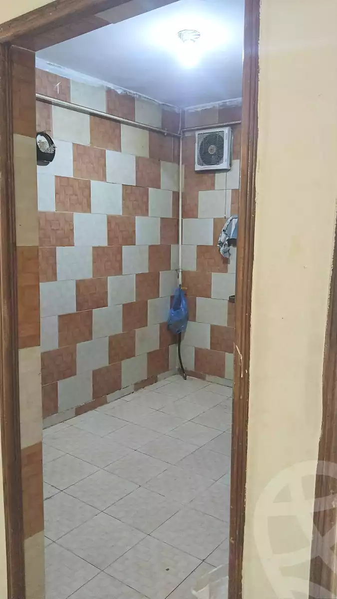 https://aqarmap.com.eg/ar/listing/7293123-for-rent-alexandria-al-agamy-el-hanouvel-al-haded-we-al-soulb-st
