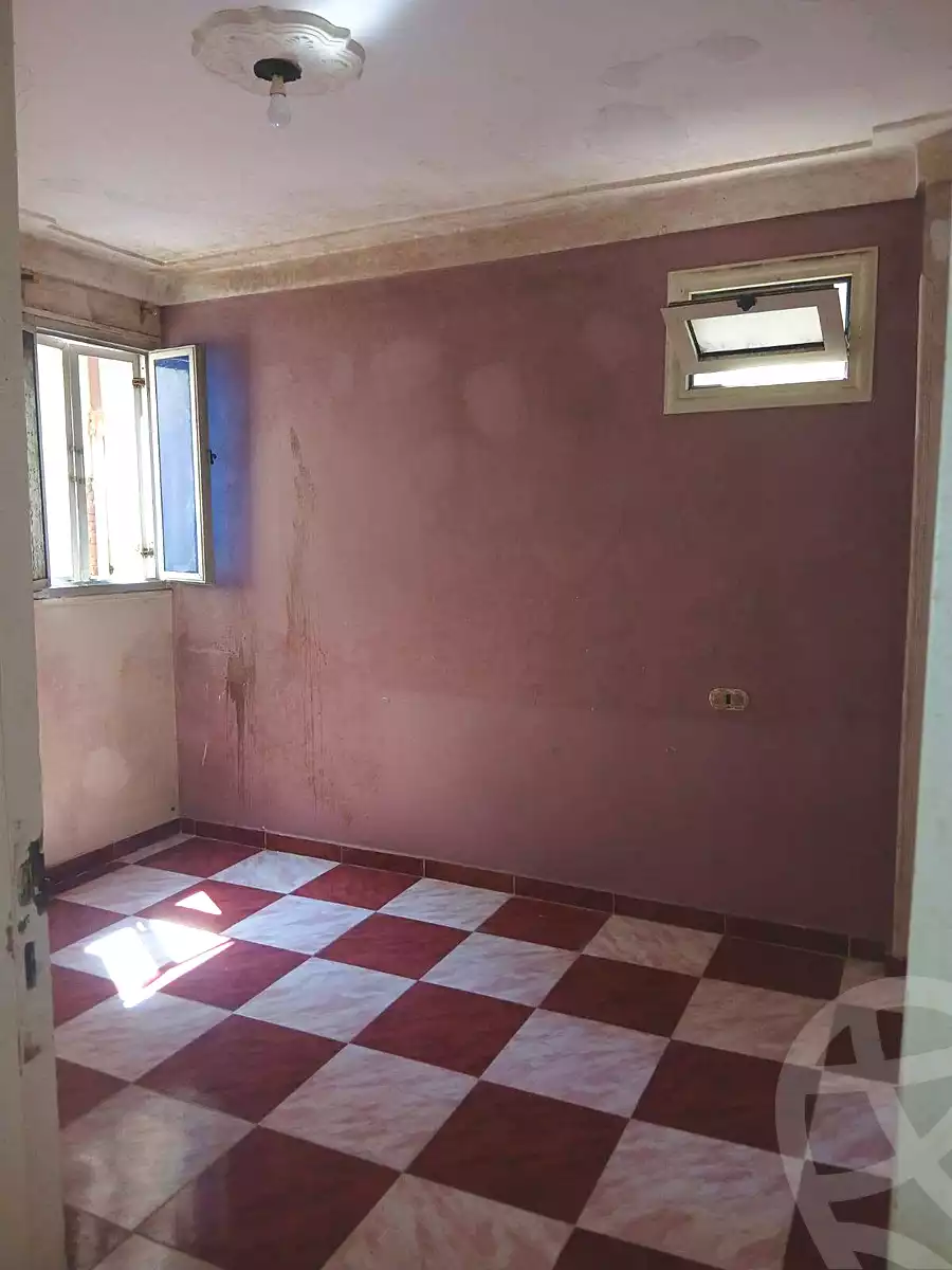 https://aqarmap.com.eg/ar/listing/7293355-for-sale-alexandria-el-asafra-l-sfr-bhry