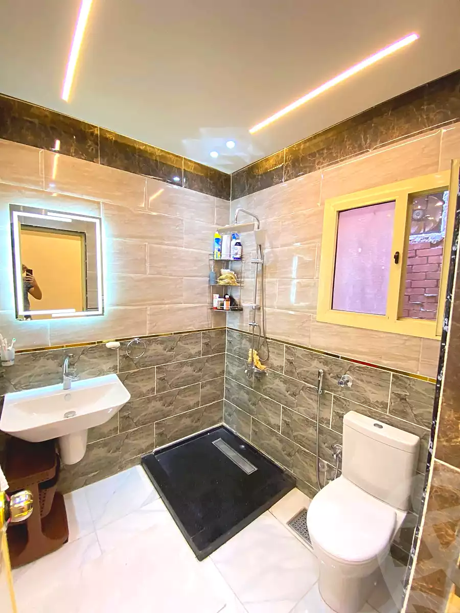 https://aqarmap.com.eg/ar/listing/7293501-for-sale-alexandria-al-agamy-lbytsh-qased-kareem-st