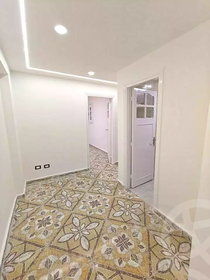 https://aqarmap.com.eg/ar/listing/7293748-for-sale-alexandria-miami-45-street