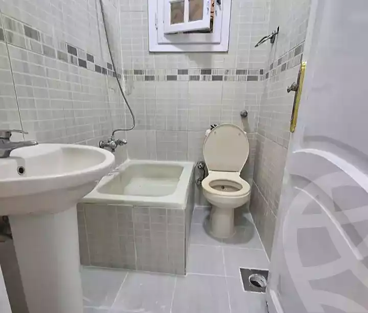 https://aqarmap.com.eg/ar/listing/7293887-for-sale-alexandria-al-agamy-shataa-el-nakheel