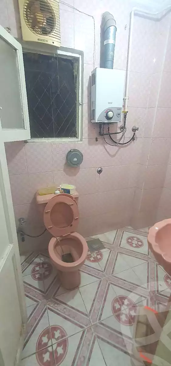 https://aqarmap.com.eg/ar/listing/7293959-for-sale-alexandria-el-asafra-shr-45