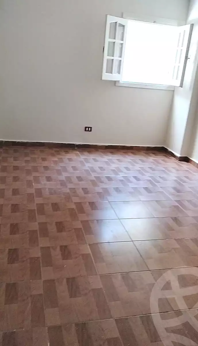 https://aqarmap.com.eg/ar/listing/7293961-for-rent-alexandria-camp-cesar-zakareya-ghoneim-st