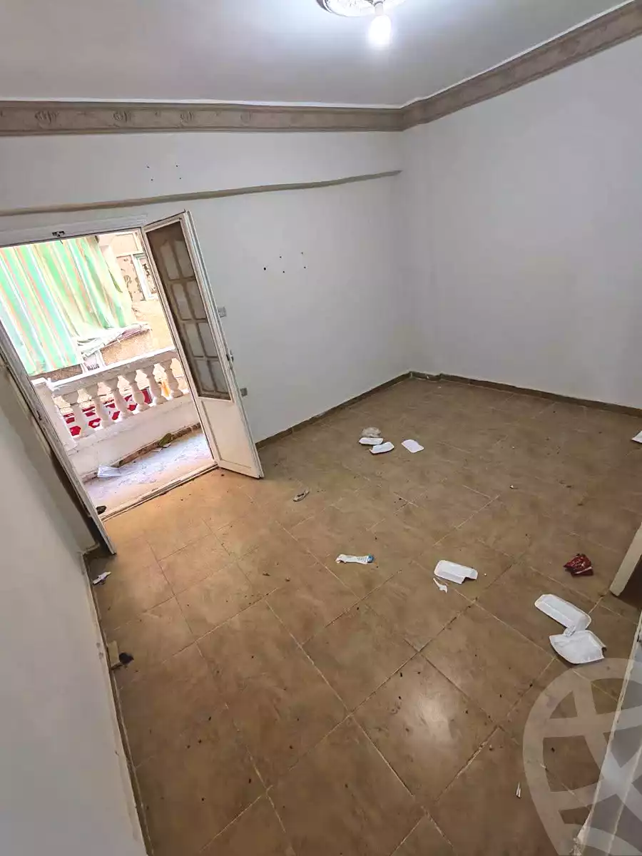 https://aqarmap.com.eg/en/listing/7294098-for-sale-alexandria-al-agamy-el-hanouvel-radwan-st