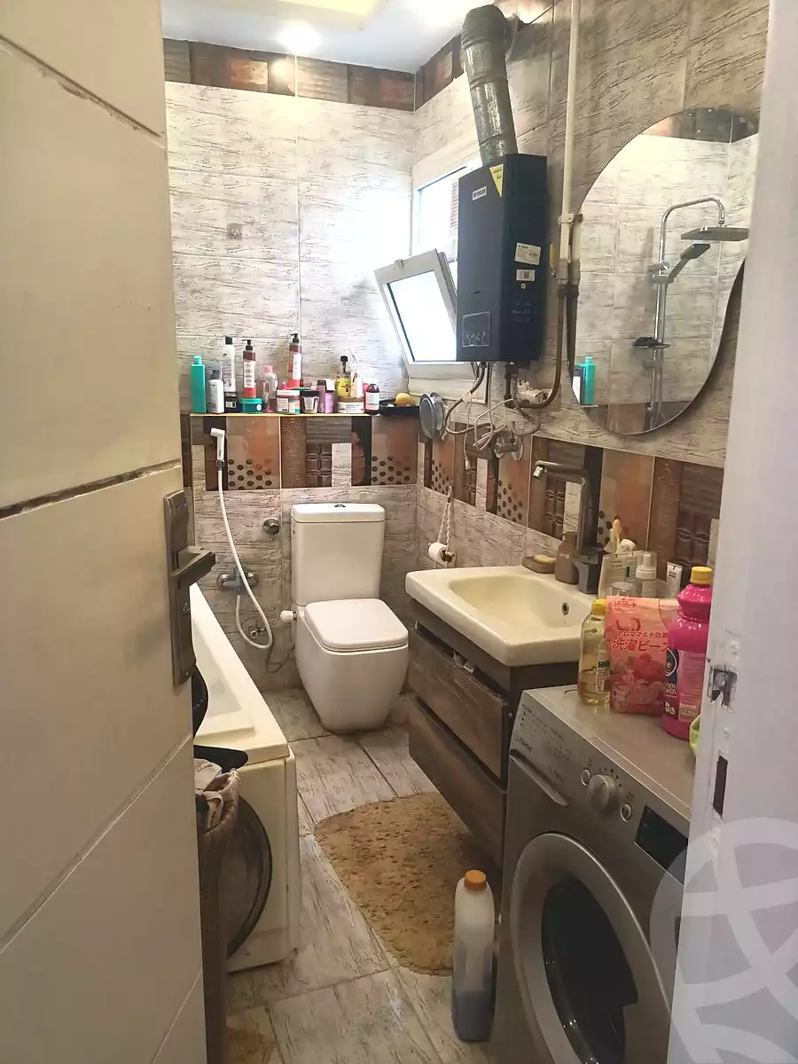 https://aqarmap.com.eg/en/listing/7294121-for-sale-alexandria-bw-qyr-street-25
