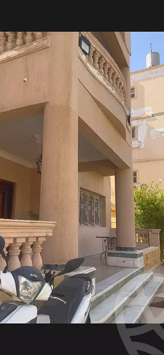 https://aqarmap.com.eg/ar/listing/7294378-for-sale-cairo-new-cairo-compounds-diplomats-compound