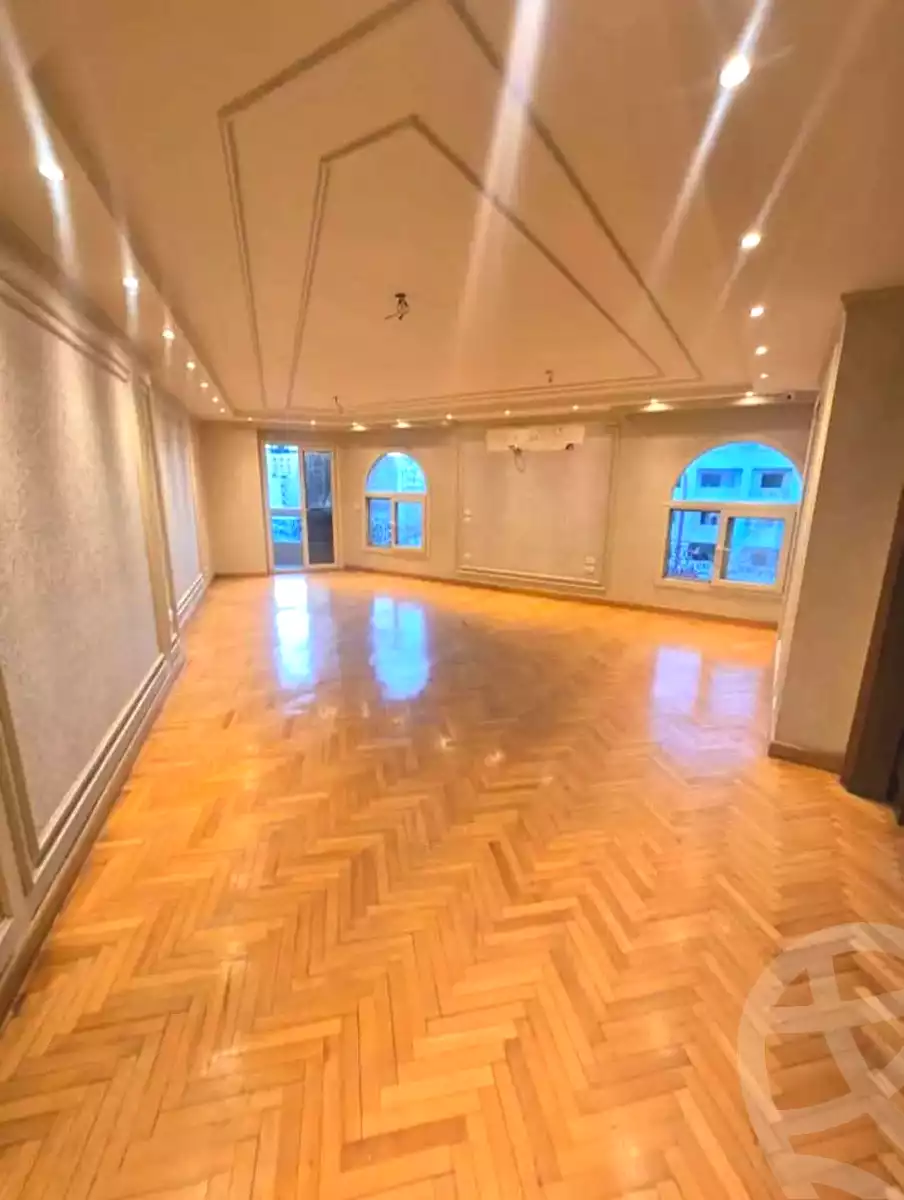 https://aqarmap.com.eg/en/listing/7294447-for-rent-alexandria-smouha-mohammed-fawzi-moaz-st