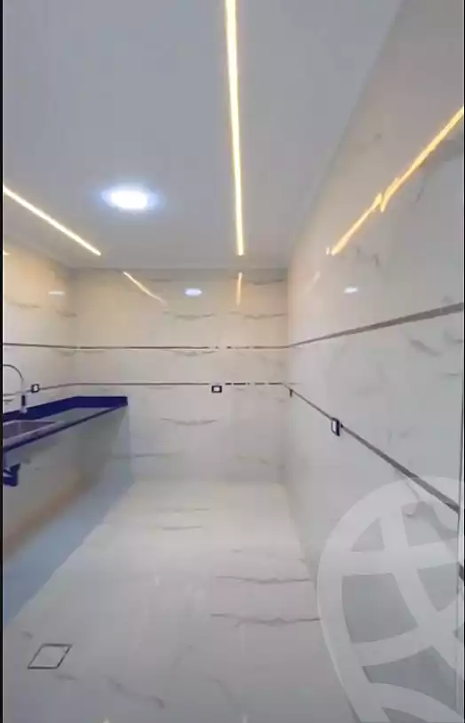 https://aqarmap.com.eg/ar/listing/7294480-for-sale-alexandria-miami-el-gaish-rd-st