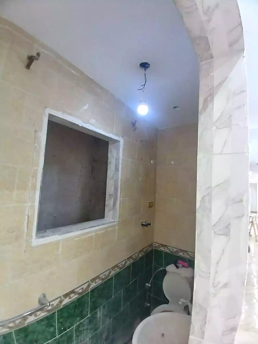 https://aqarmap.com.eg/en/listing/7294596-for-sale-alexandria-miami-street-56