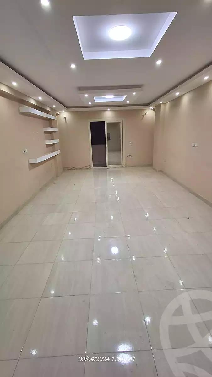 https://aqarmap.com.eg/ar/listing/7294606-for-sale-cairo-el-haram-el-maryotya-nazlet-el-seesy-st