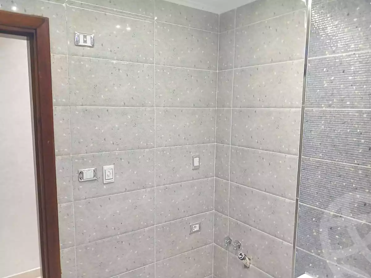 https://aqarmap.com.eg/ar/listing/7294654-for-sale-cairo-helwan-mostafa-fahmy-st
