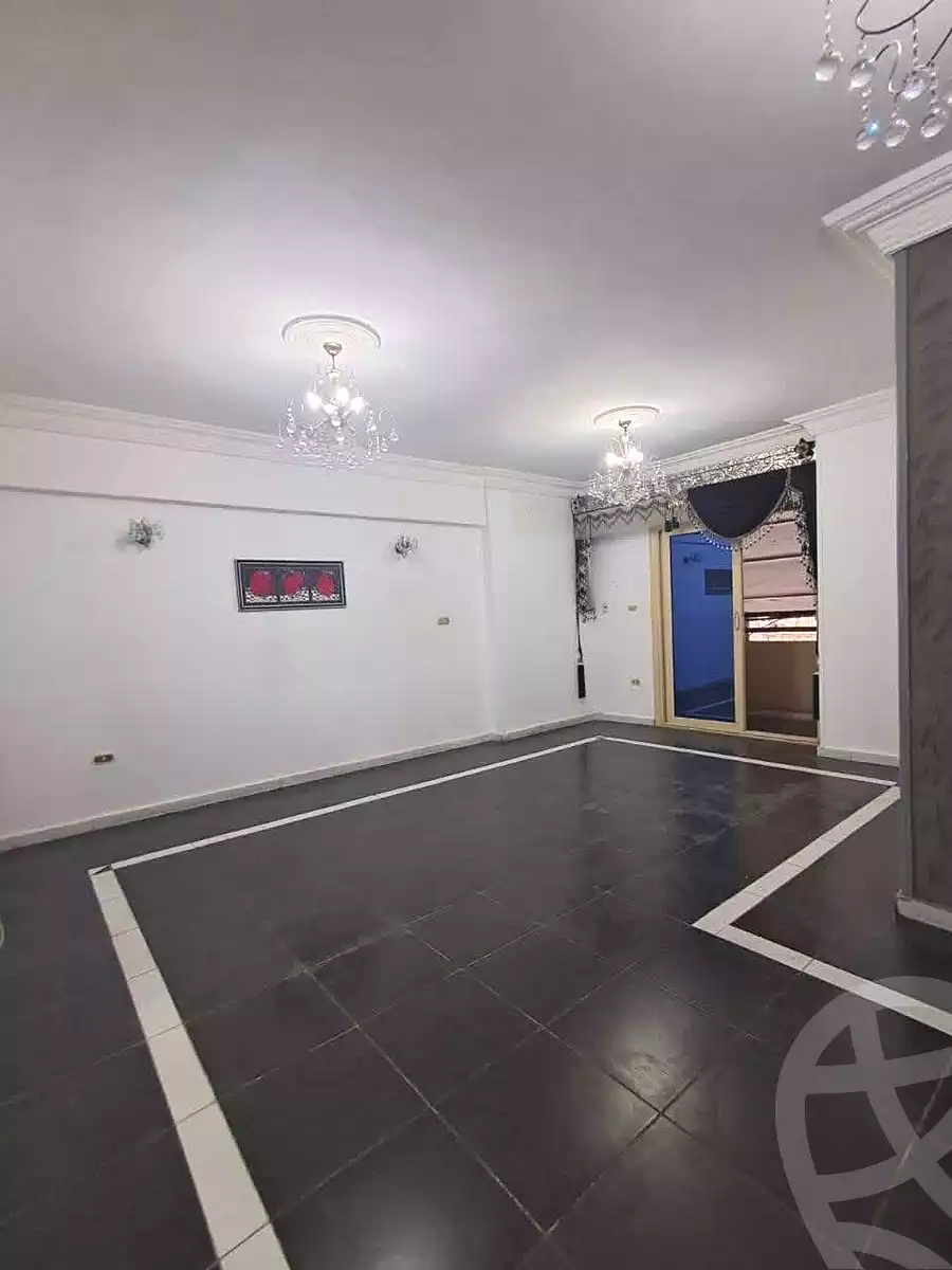 https://aqarmap.com.eg/ar/listing/7295029-for-sale-alexandria-sydy-bshr
