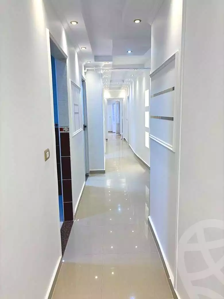 https://aqarmap.com.eg/en/listing/7295200-for-sale-alexandria-sydy-bshr-sydy-bshr-bhry-shr-mhmwd-l-yswy