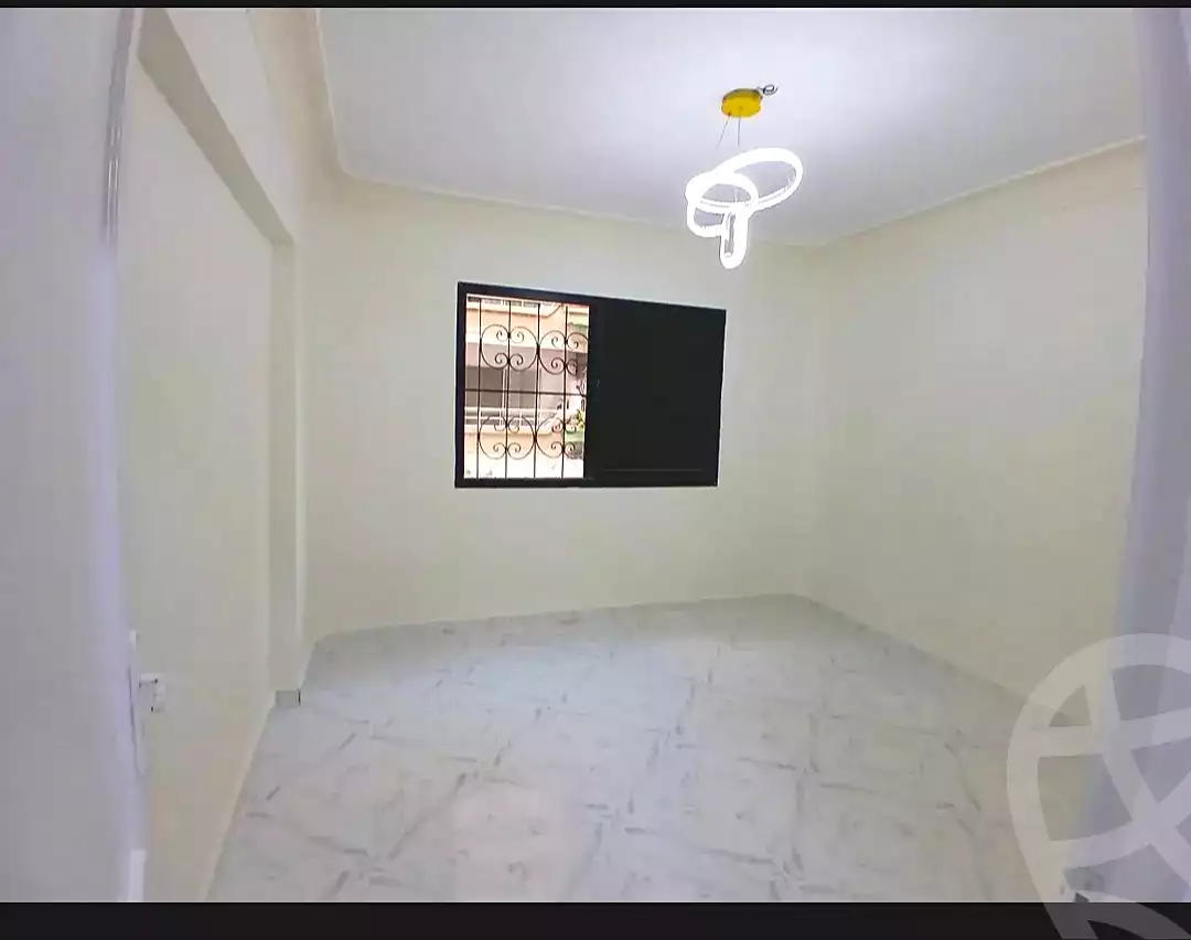 https://aqarmap.com.eg/en/listing/7295181-for-sale-alexandria-al-agamy-shataa-el-nakheel