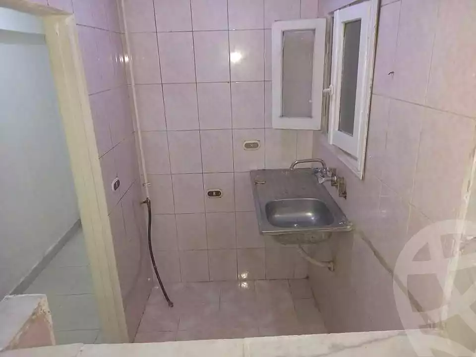 https://aqarmap.com.eg/ar/listing/7295264-for-sale-alexandria-el-mandara-nabawy-al-mohandes-st
