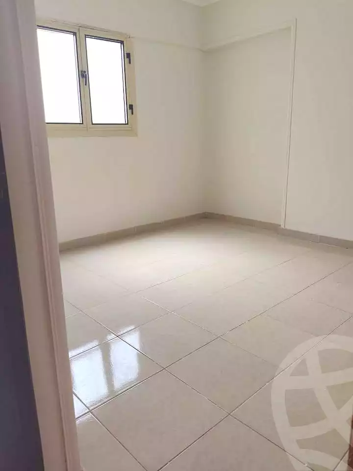 https://aqarmap.com.eg/en/listing/7296118-for-sale-alexandria-sydy-bshr-sydy-bshr-bhry