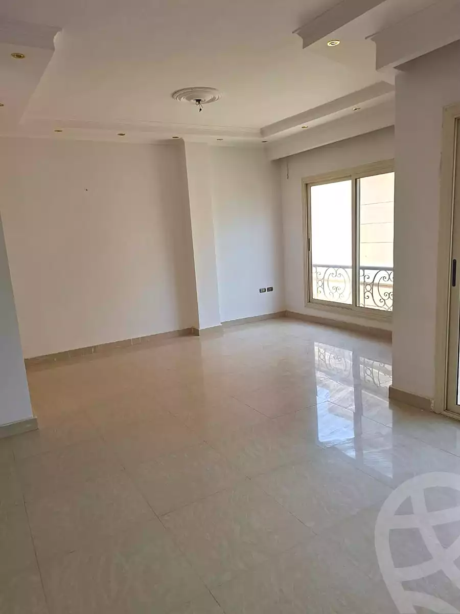 https://aqarmap.com.eg/ar/listing/7296181-for-sale-cairo-new-cairo-north-investors-salama-hegazi-st
