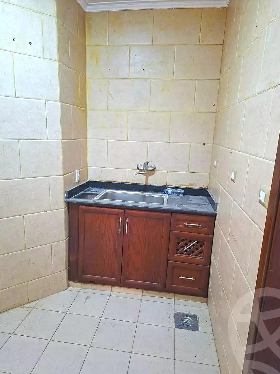 https://aqarmap.com.eg/ar/listing/7296181-for-sale-cairo-new-cairo-north-investors-salama-hegazi-st