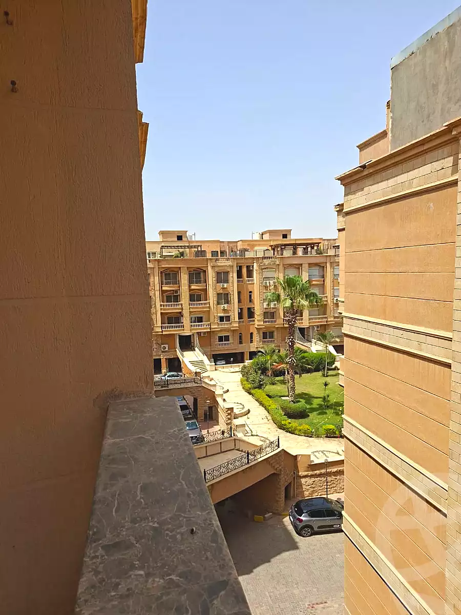 https://aqarmap.com.eg/ar/listing/7296181-for-sale-cairo-new-cairo-north-investors-salama-hegazi-st