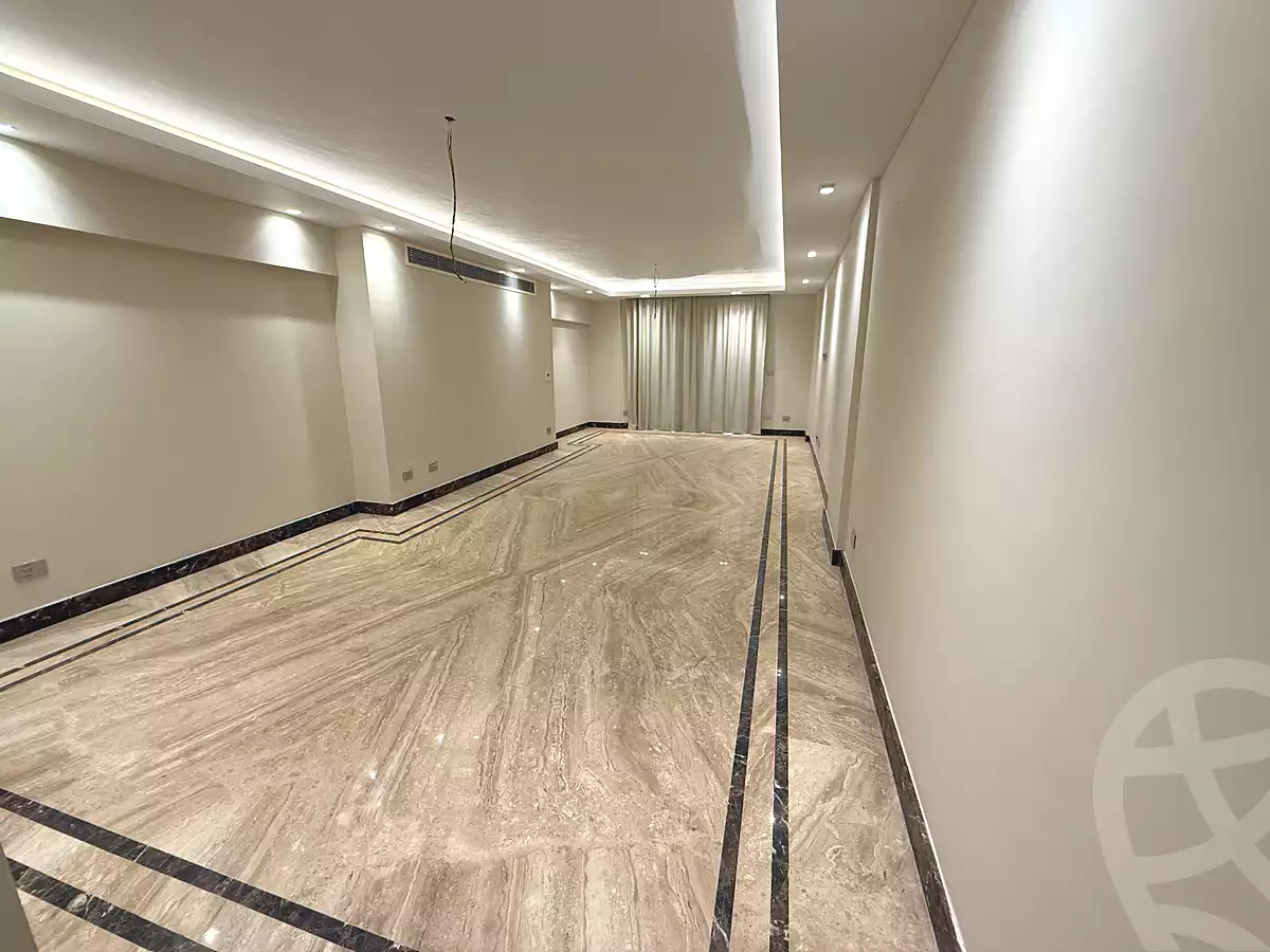 https://aqarmap.com.eg/ar/listing/7296329-for-sale-cairo-new-cairo-compounds-galleria-moon-valley-compound-arabia