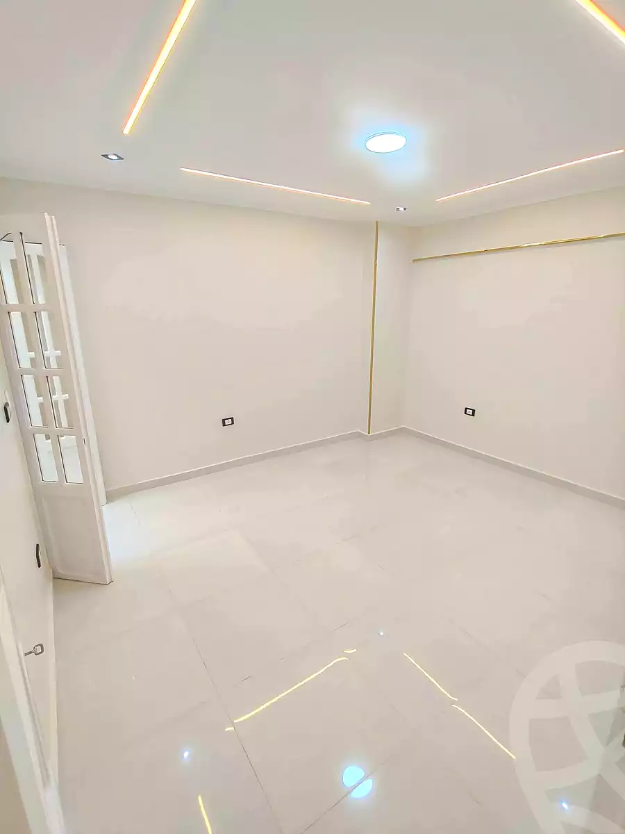 https://aqarmap.com.eg/ar/listing/7296497-for-sale-alexandria-miami