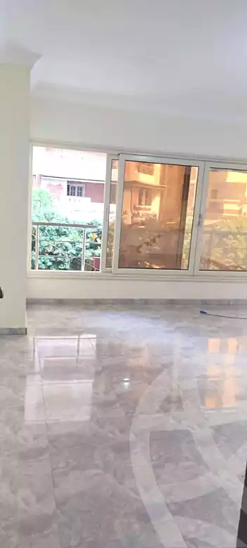 https://aqarmap.com.eg/ar/listing/7296535-for-rent-alexandria-ganaklis