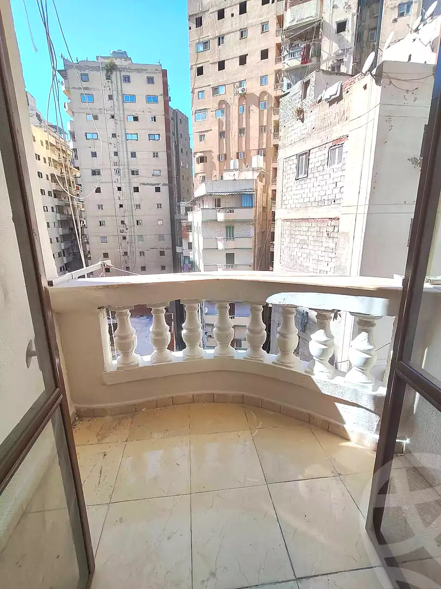 https://aqarmap.com.eg/en/listing/7296722-for-sale-alexandria-miami-street-57