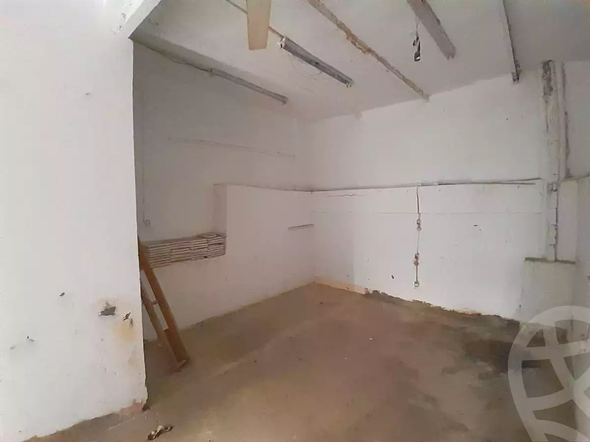 https://aqarmap.com.eg/en/listing/7296814-for-rent-alexandria-moharram-bey-el-rasafa-st