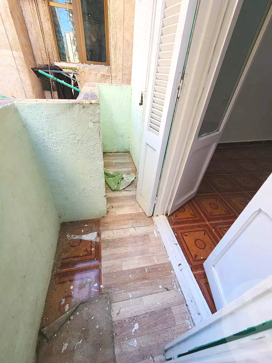 https://aqarmap.com.eg/ar/listing/7296942-for-sale-alexandria-bahray-el-anfoshy-sidi-abou-el-abbas-st