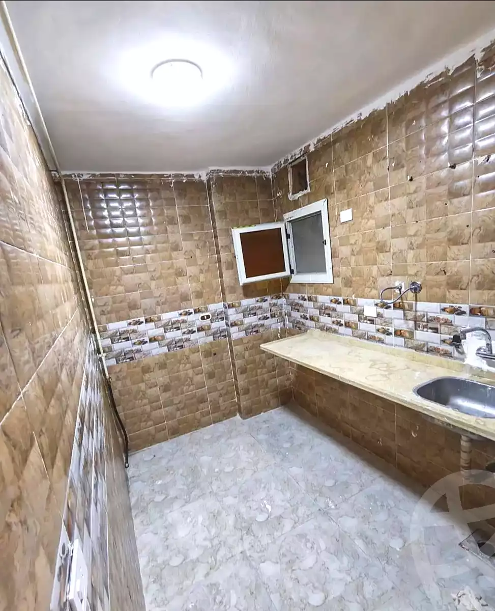 https://aqarmap.com.eg/ar/listing/7297532-for-sale-alexandria-al-agamy-el-hanouvel-yathreb-st