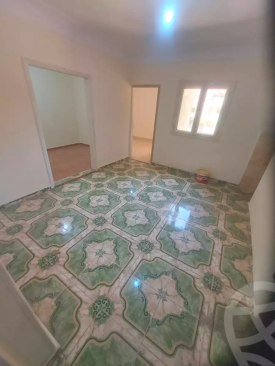 https://aqarmap.com.eg/ar/listing/7297627-for-sale-cairo-helwan-ahmed-enci-st