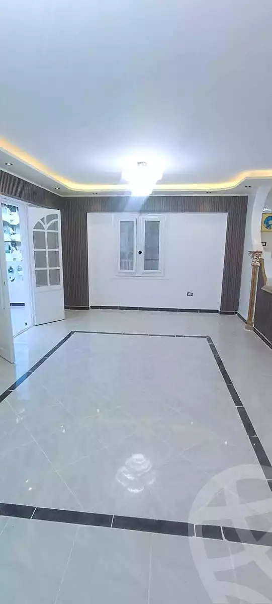 https://aqarmap.com.eg/ar/listing/7297646-for-sale-alexandria-al-agamy-shataa-el-nakheel