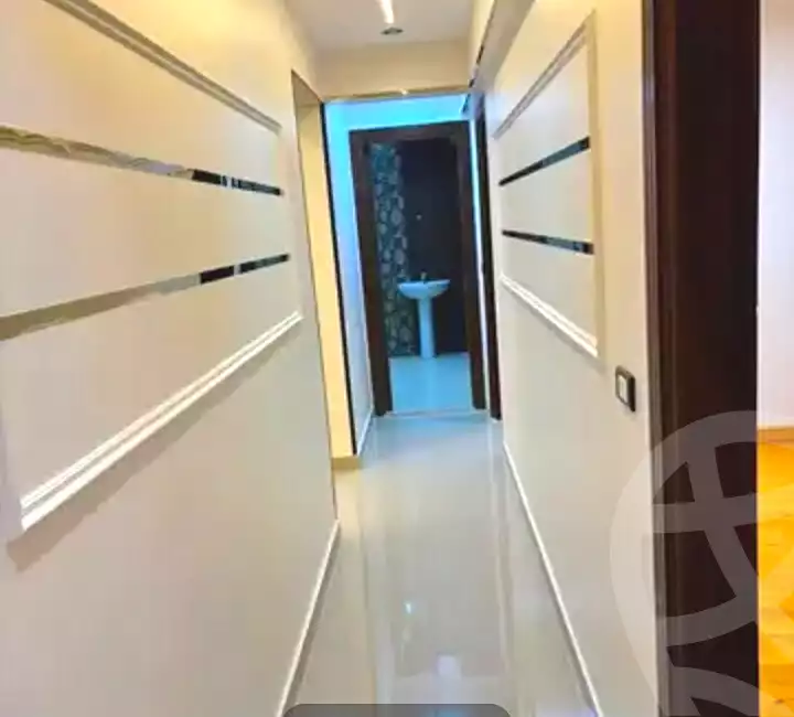 https://aqarmap.com.eg/ar/listing/7298089-for-sale-alexandria-sydy-bshr-sydy-bshr-bhry-shr-lsg-mhmd-bd-lslm
