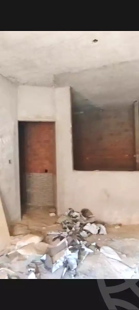 https://aqarmap.com.eg/ar/listing/7298126-for-sale-cairo-6th-of-october-el-ahyaa-neighborhood-2nd-divided-from-al-kafrawei-st