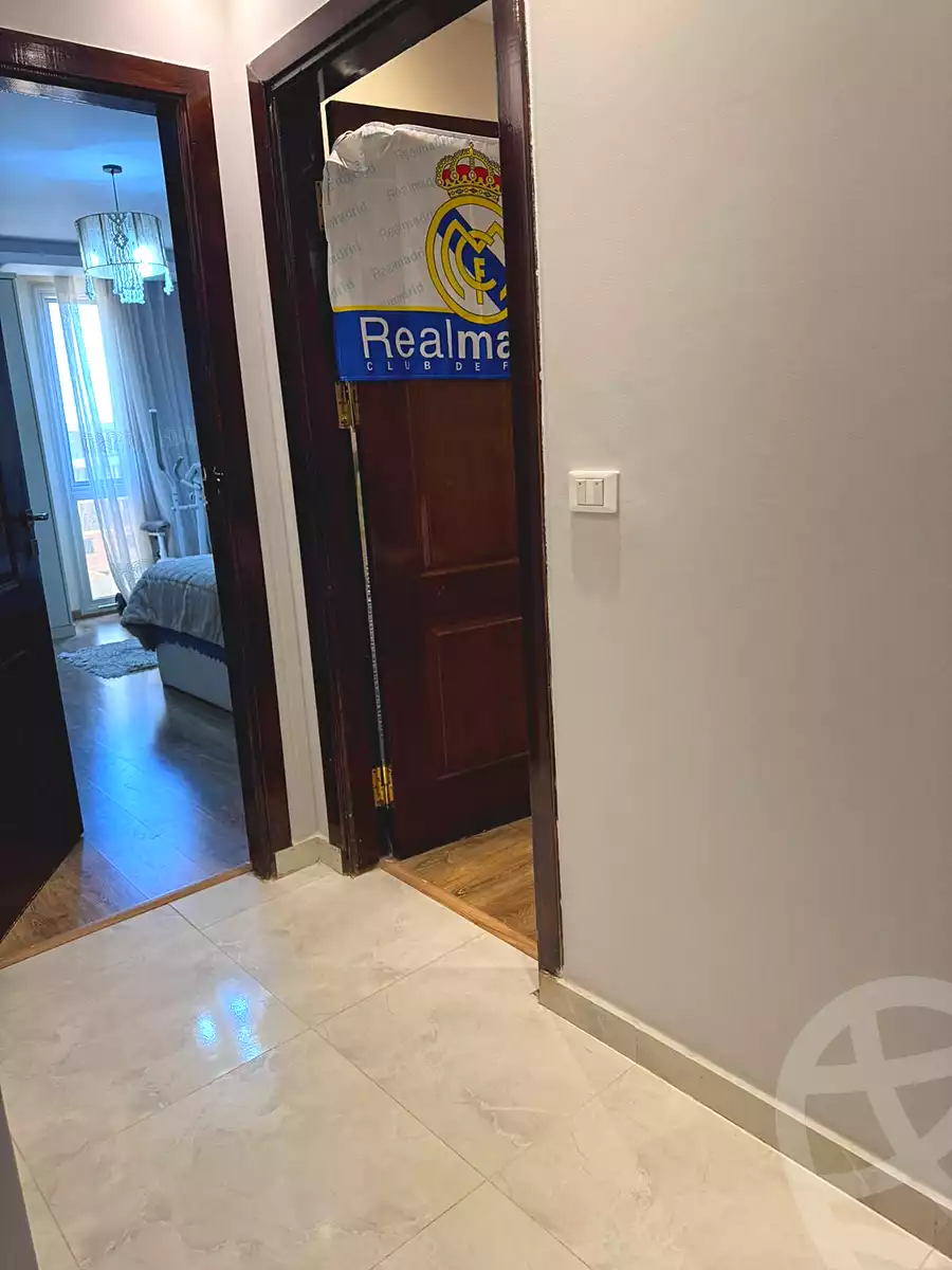 https://aqarmap.com.eg/ar/listing/7298175-for-sale-cairo-6th-of-october-el-tawsaat-el-shamalya-hy-2000-qt