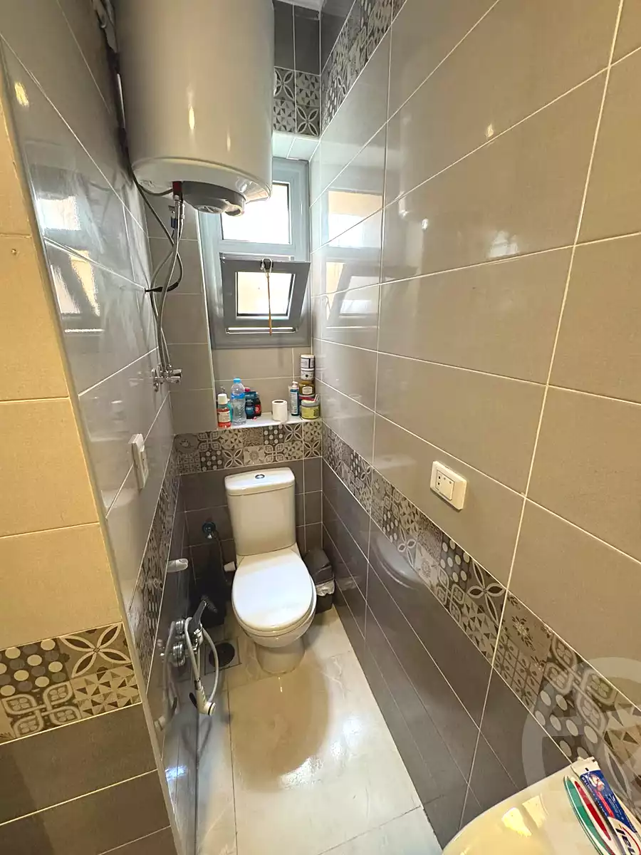 https://aqarmap.com.eg/ar/listing/7298175-for-sale-cairo-6th-of-october-el-tawsaat-el-shamalya-hy-2000-qt