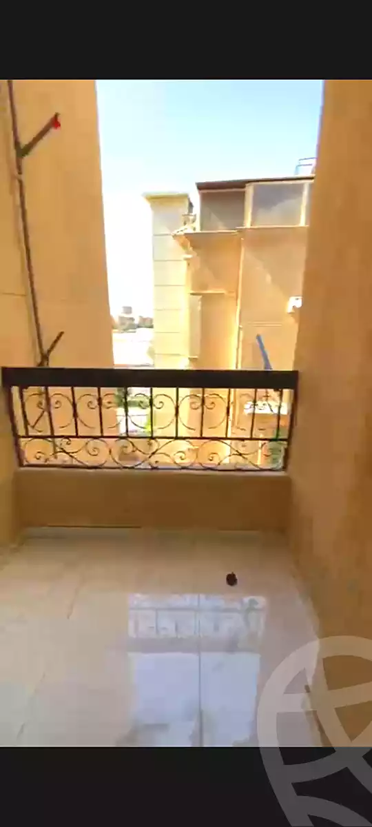 https://aqarmap.com.eg/en/listing/7298190-for-sale-cairo-new-cairo-south-investors-zizinia-st