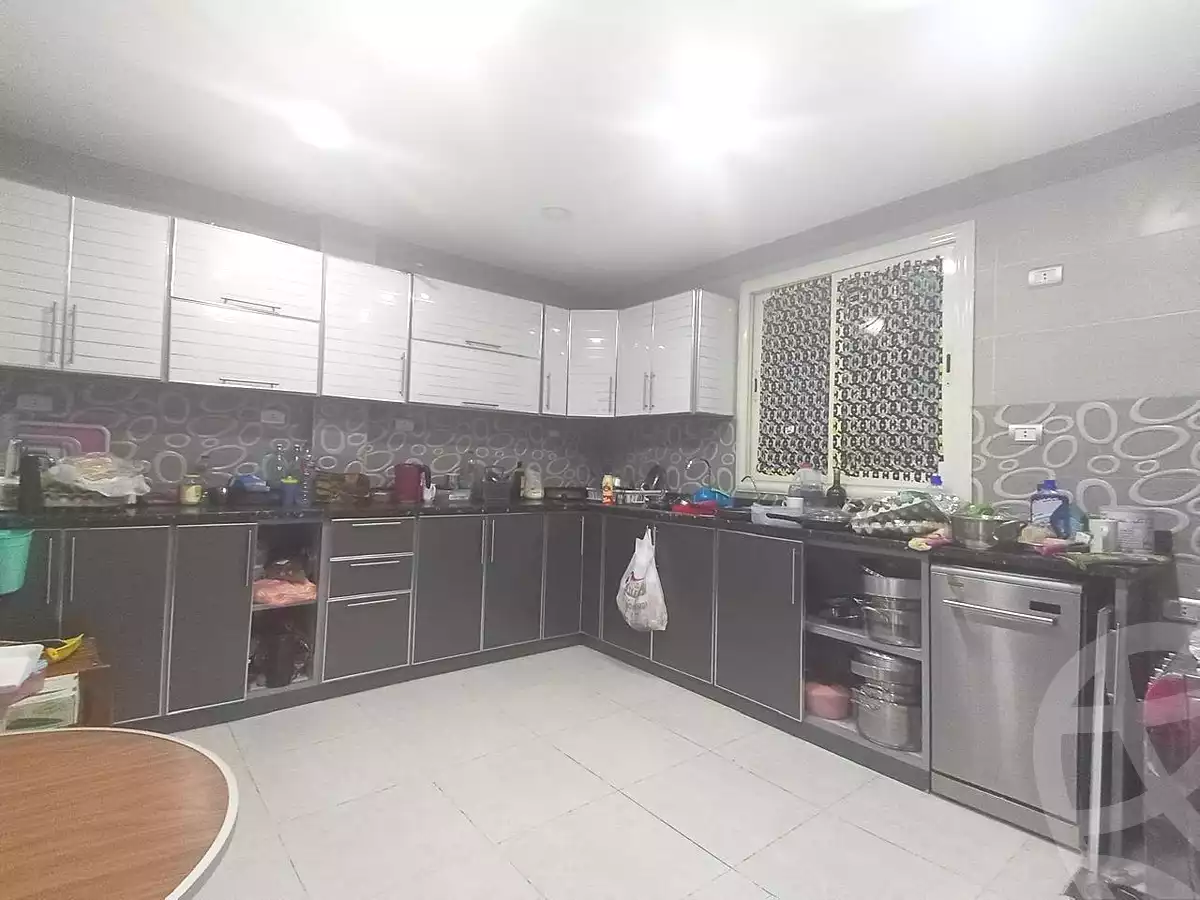 https://aqarmap.com.eg/en/listing/7298179-for-sale-cairo-6th-of-october-compounds-paradise-gardens
