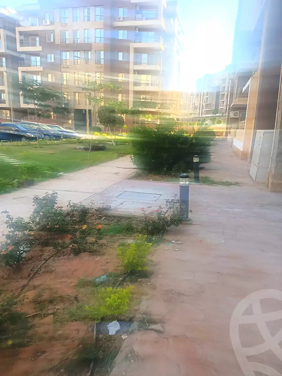 https://aqarmap.com.eg/en/listing/7298292-for-rent-cairo-6th-of-october-hadaeq-october-compounds-dar-misr