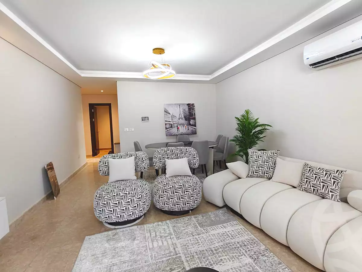 https://aqarmap.com.eg/ar/listing/7298304-for-rent-cairo-el-sheikh-zayed-city-compounds-zyd-wr-llttwyr