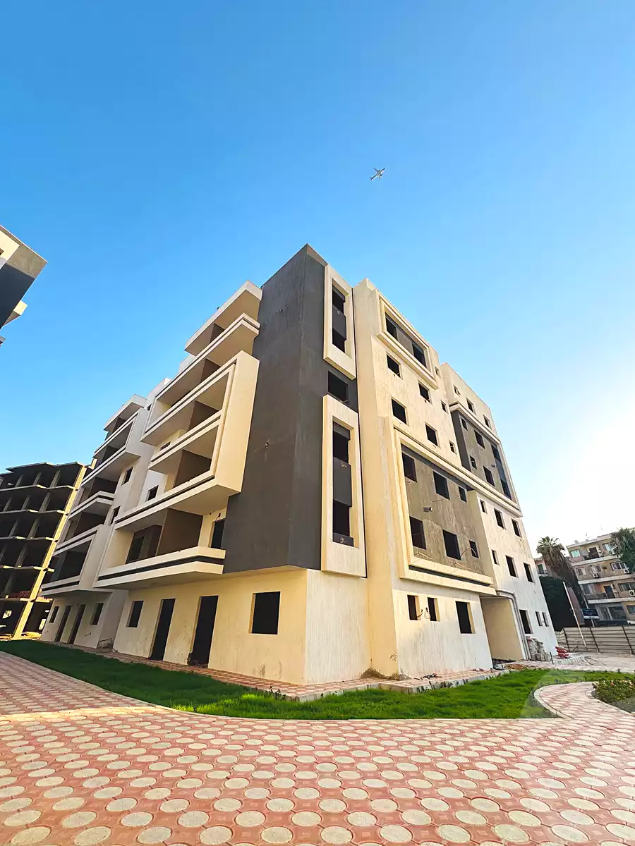https://aqarmap.com.eg/en/listing/7298315-for-sale-cairo-el-maadi-degla-street-216