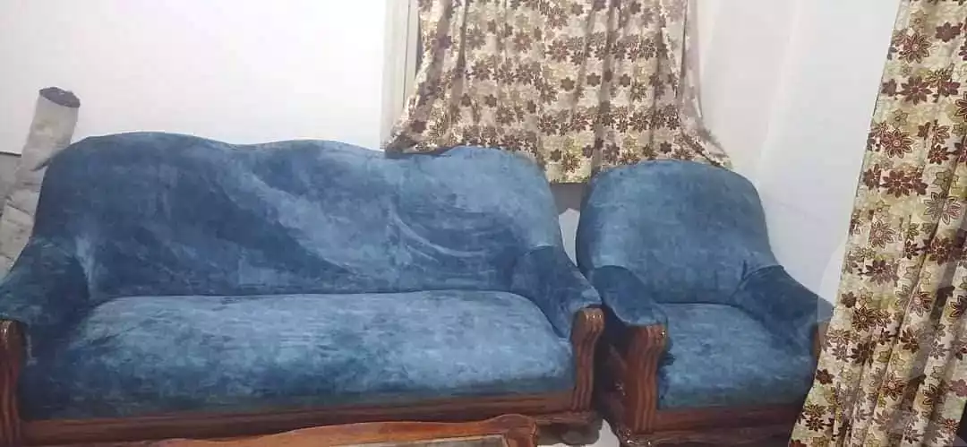 https://aqarmap.com.eg/ar/listing/7298618-for-rent-cairo-6th-of-october-el-ahyaa-neighborhood-1st-third-neighborhood