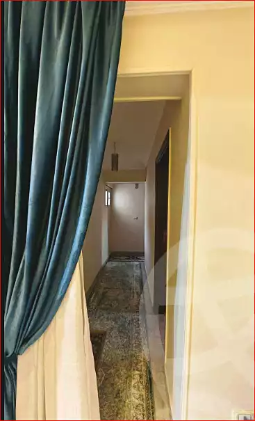 https://aqarmap.com.eg/ar/listing/7298652-for-sale-cairo-helwan-mohamed-sayed-ahmed-st