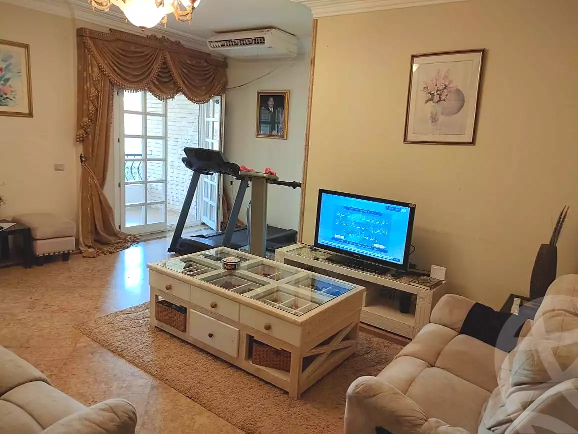 5 BR Villa in Al Rabwa, photo 20 of 36
