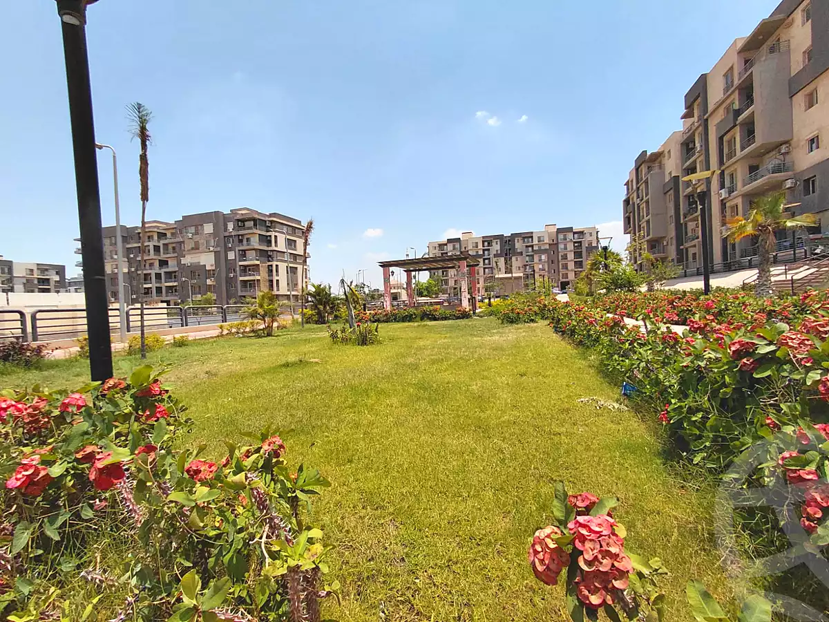https://aqarmap.com.eg/en/listing/7298695-for-rent-cairo-6th-of-october-compounds-jn-ktwbr
